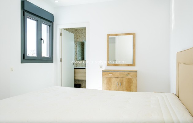 Resale - Apartment / flat - Torrevieja - Playa del Cura