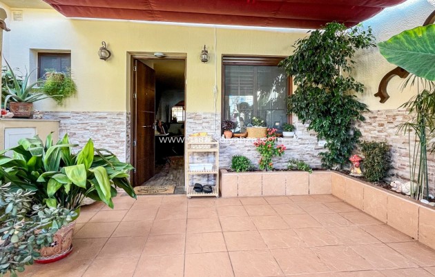Reventa - Adosado - Torrevieja - Los Balcones
