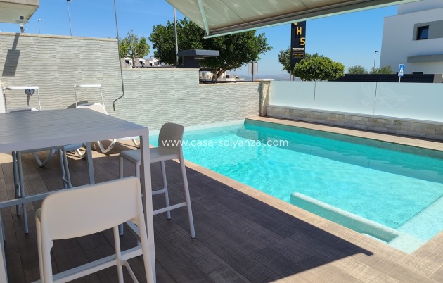 Reventa - Villa - San Miguel de Salinas - Inland