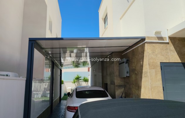 Reventa - Villa - San Miguel de Salinas - Inland