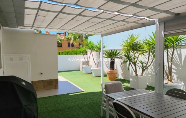 Reventa - Villa - San Miguel de Salinas - Inland