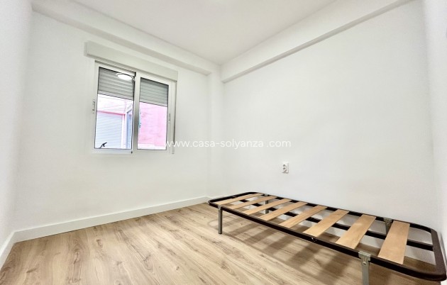 Resale - Apartment / flat - Torrevieja - Costa Blanca