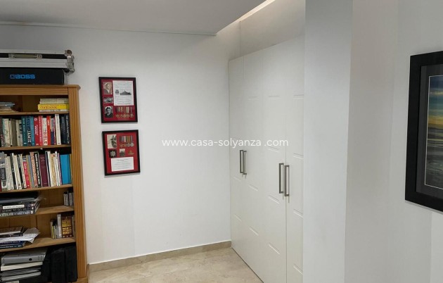 Reventa - Villa - Villamartin - El Galan
