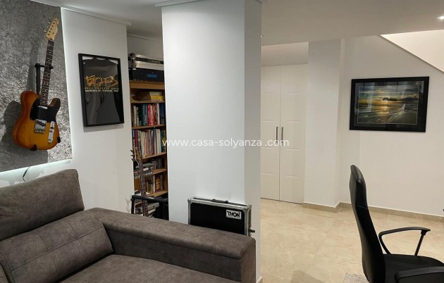 Reventa - Villa - Villamartin - El Galan