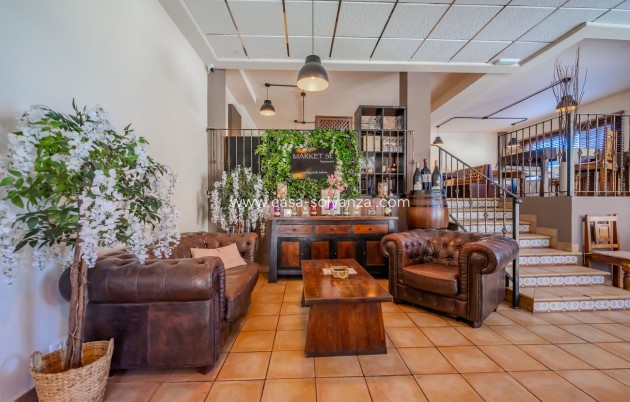 Resale - Commercial - San Miguel de Salinas - Costa Blanca