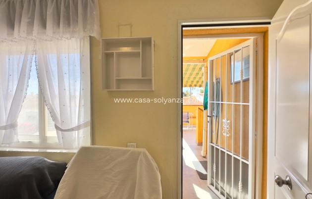 Resale - Bungalow - Torrevieja - Torretas