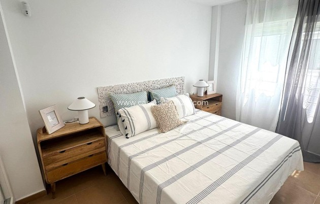 Reventa - Apartamento / piso - Torrevieja - Centro - Muelle Pesquero