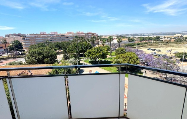 Reventa - Apartamento / piso - Torrevieja - Centro - Muelle Pesquero