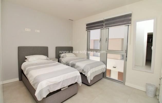 Reventa - Apartamento / piso - Villamartin - Los Dolses