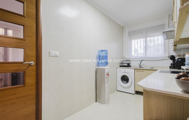 Reventa - Villa - Torrevieja - Aguas nuevas