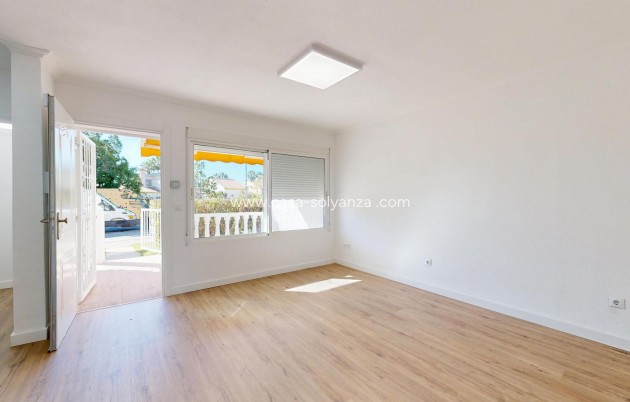 Resale - Bungalow - Orihuela Costa - Villamartín