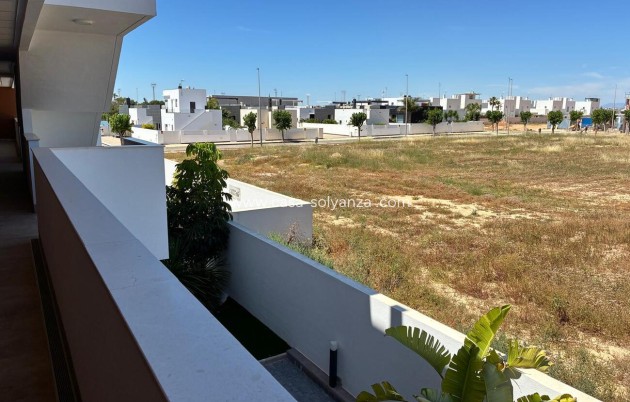 Reventa - Apartamento / piso - Pilar de la Horadada - Costa Blanca