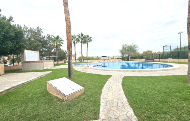 Reventa - Adosado - Orihuela Costa - Los Almendros-La Florida