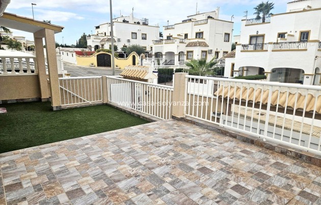 Reventa - Adosado - Orihuela Costa - Los Almendros-La Florida