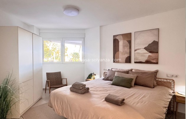 Reventa - Apartamento / piso - Torrevieja - El Acequión - Los Náufragos