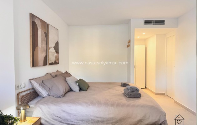 Reventa - Apartamento / piso - Torrevieja - El Acequión - Los Náufragos