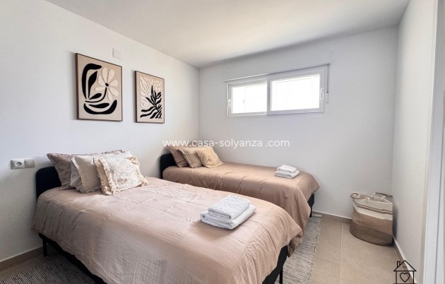 Reventa - Apartamento / piso - Torrevieja - El Acequión - Los Náufragos