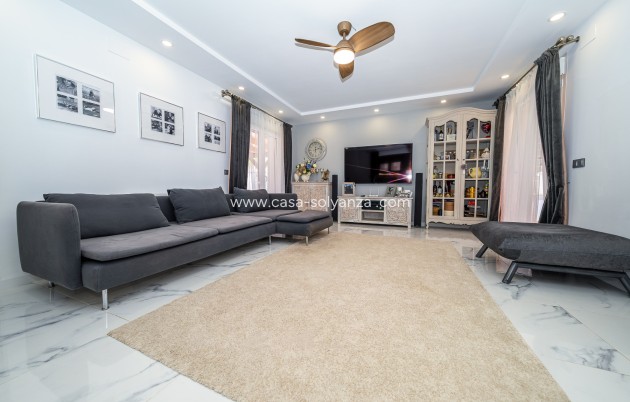 Reventa - Villa - Pinar de Campoverde