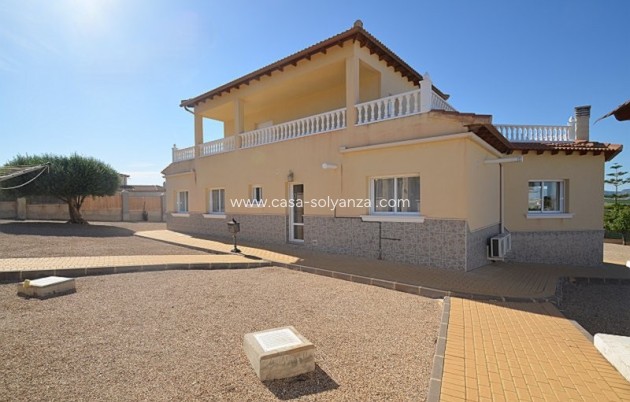 Reventa - Villa - Campos del Río - Inland