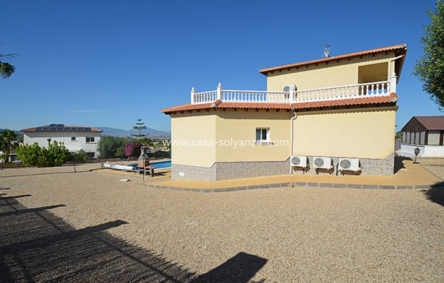Reventa - Villa - Campos del Río - Inland