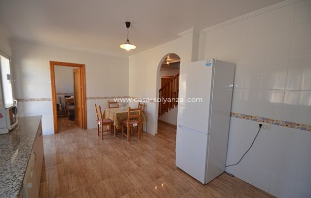 Reventa - Villa - Campos del Río - Inland
