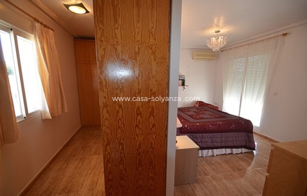 Reventa - Villa - Campos del Río - Inland