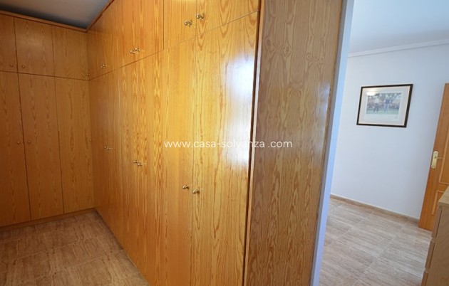 Reventa - Villa - Campos del Río - Inland