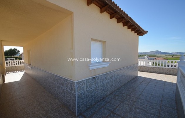 Reventa - Villa - Campos del Río - Inland