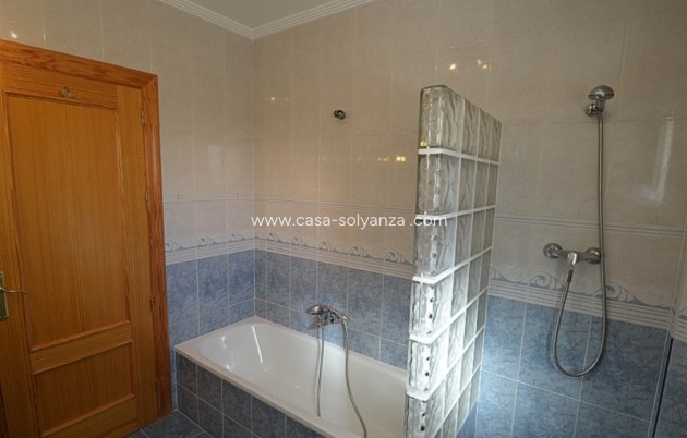 Reventa - Villa - Campos del Río - Inland