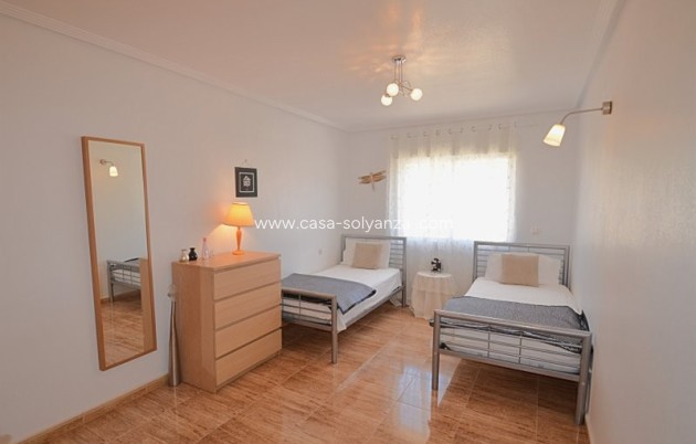 Reventa - Villa - Campos del Río - Inland