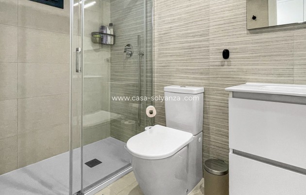 Reventa - Apartamento / piso - Orihuela Costa - Los Dolses