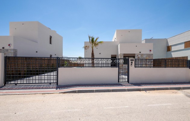 Obra nueva - Villa - Algorfa - La Finca Golf Resort