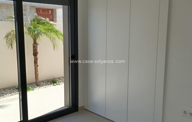Obra nueva - Villa - Pilar de la Horadada - Roda Golf