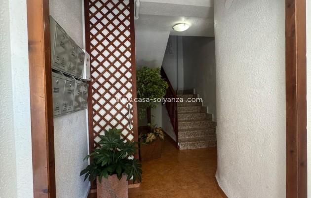 Resale - Apartment / flat - Orihuela - Los Andenes