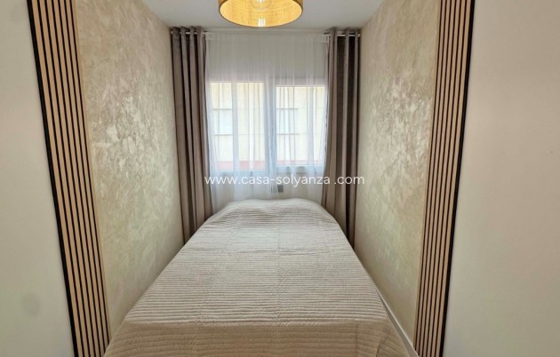 Reventa - Apartamento / piso - Torrevieja