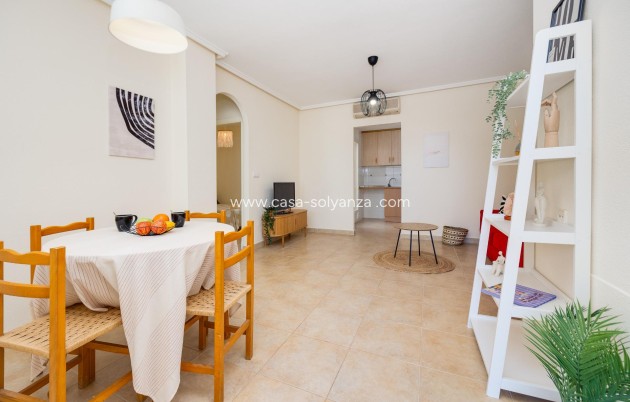 Reventa - Bungalow - Torrevieja - Aguas nuevas