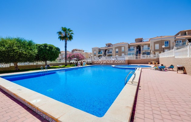 Reventa - Bungalow - Torrevieja - Aguas nuevas