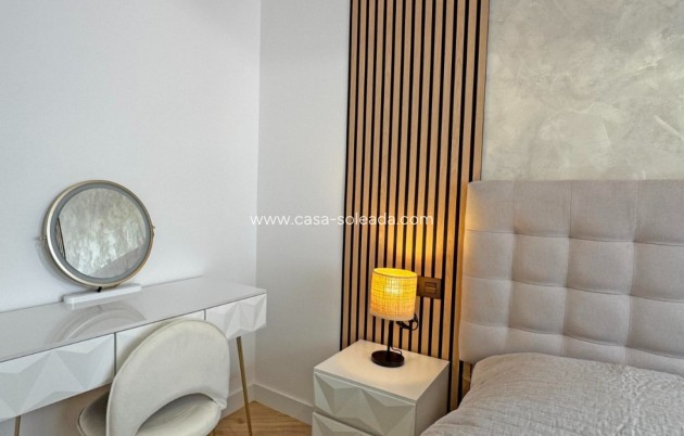 Reventa - Apartamento / piso - Torrevieja
