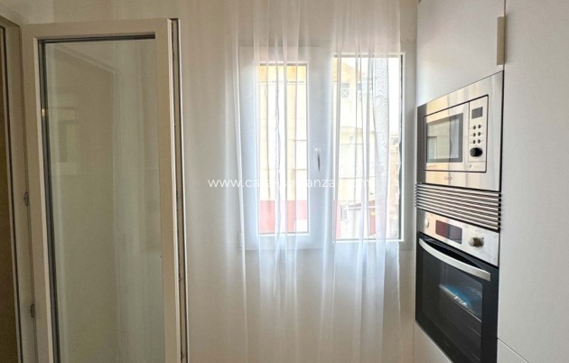Reventa - Apartamento / piso - Torrevieja