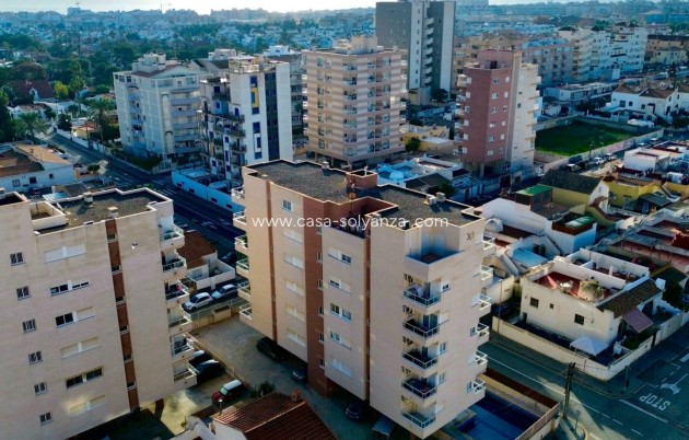Resale - Apartment / flat - Torrevieja - Costa Blanca