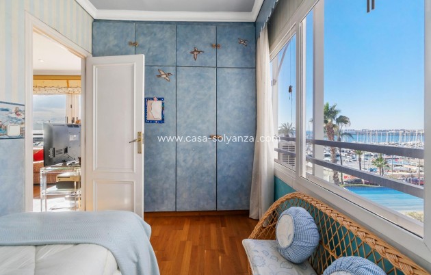 Reventa - Apartamento / piso - Torrevieja - Centro - Muelle Pesquero