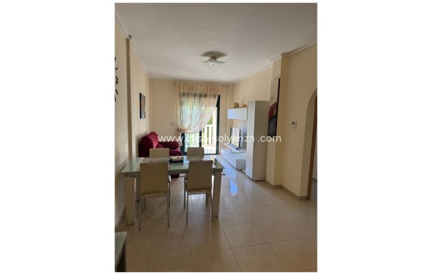 Reventa - Apartamento / piso - Ciudad Quesada - Doña pepa