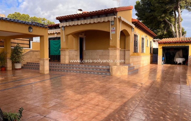 Resale - Villa - Orihuela Costa - Costa Blanca