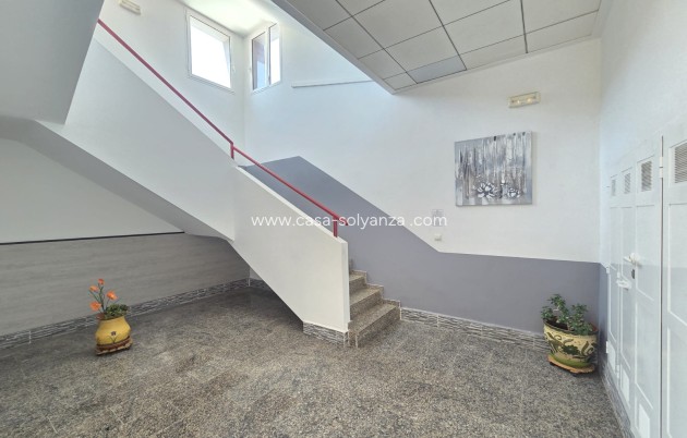 Herverkoop - Appartement / flat - Villamartin - Costa Blanca