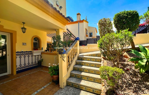 Resale - Villa - Orihuela Costa - Costa Blanca