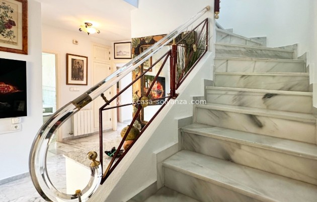 Resale - Villa - Orihuela Costa - Costa Blanca