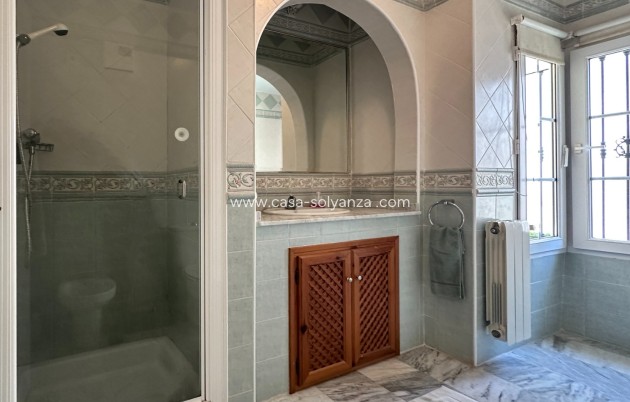 Resale - Villa - Orihuela Costa - Costa Blanca