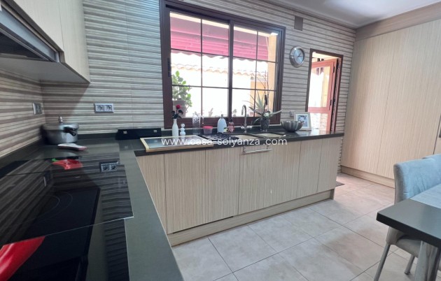 Reventa - Adosado - Torrevieja - Los Balcones