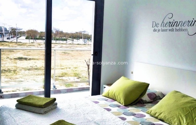 Reventa - Apartamento / piso - Pilar de la Horadada - Pueblo Latino