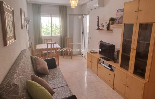 Resale - Apartment / flat - Torrevieja - Center